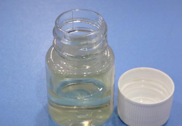 熊果苷原液白天能用嗎