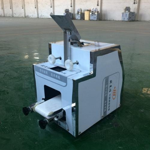 新型自動疊皮機