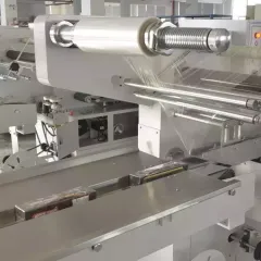 FS-590 全自动热收缩机