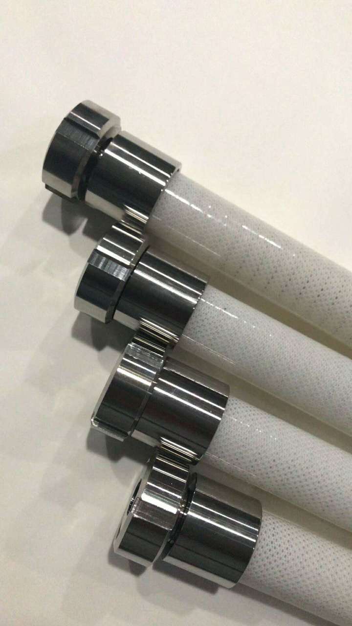 铂金硫化硅胶钢丝管