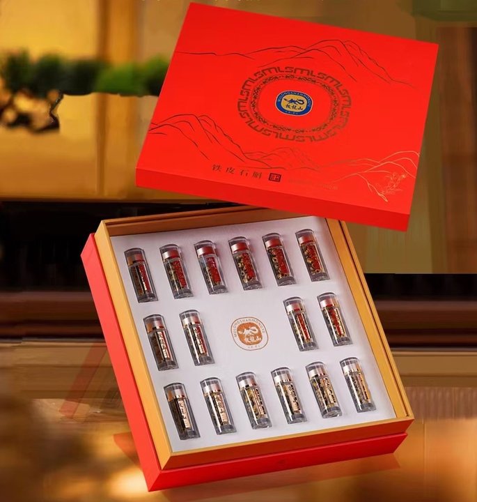 铁皮石斛枫斗礼盒