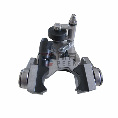 PEEK夹轨柱、夹瓶块及滚轮