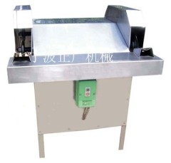 黄（白）桃生产线劈桃机(大)