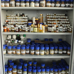 艾森生物超临界食品保健品原料代加工业务委托生产超临界萃取工厂