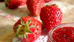 草莓多酚液的做法