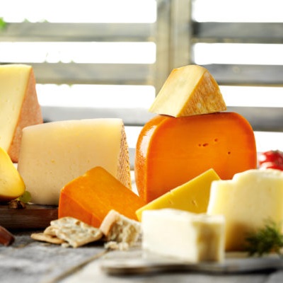 Cultures for low fat cheese