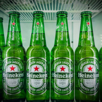 Heineken completes exit from Russia with €300m in losses