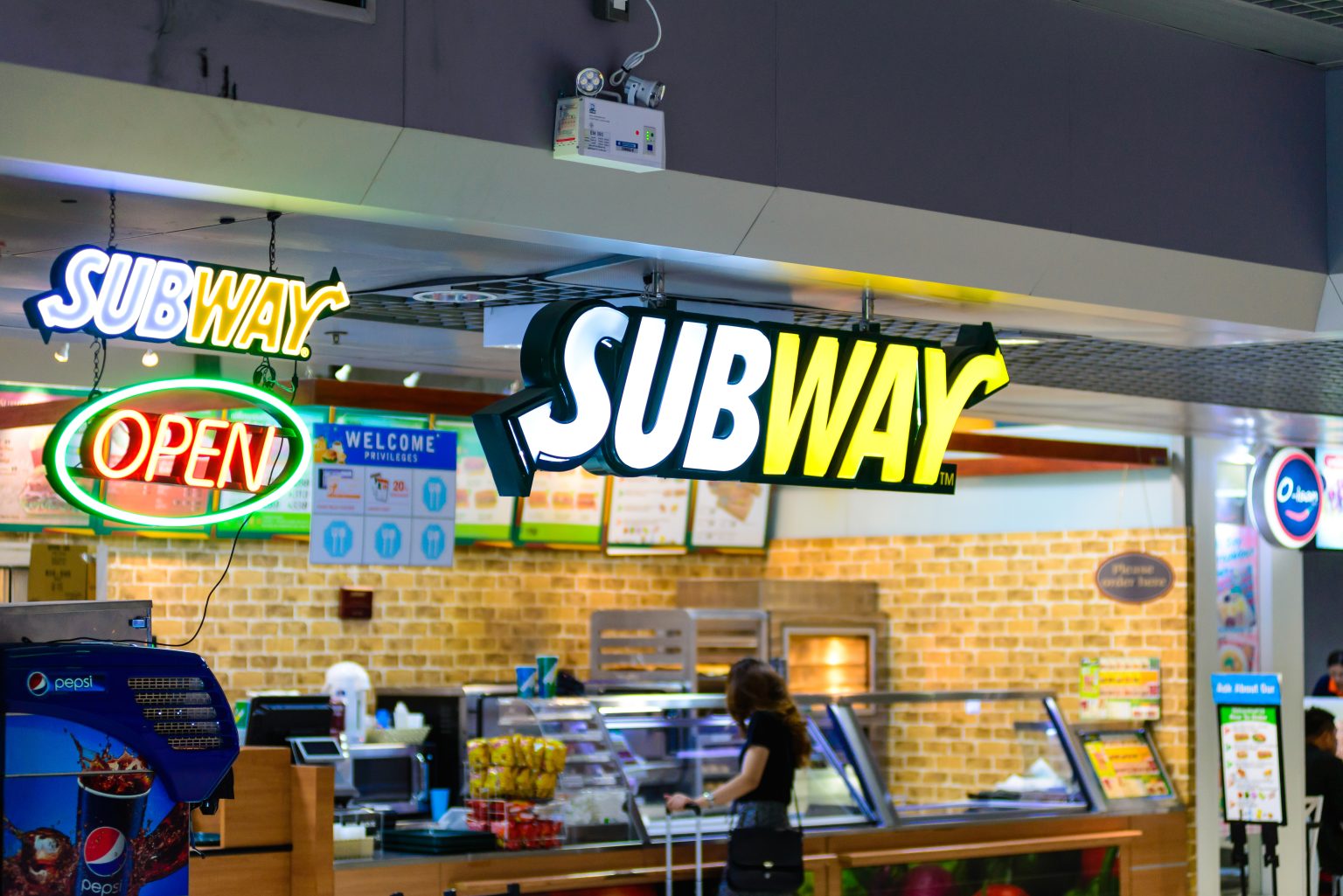 Subway celebrates 15 new master franchise agreements