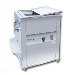 Mixing and filling machine