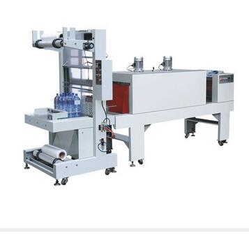 Auto sleeve type set of membrane sealing and cutting the packing machine