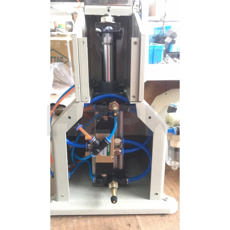 HZPK semi-automatic A02 Full Pneumatic 5-50ml Small Scale Pedal Paste Filling machine 