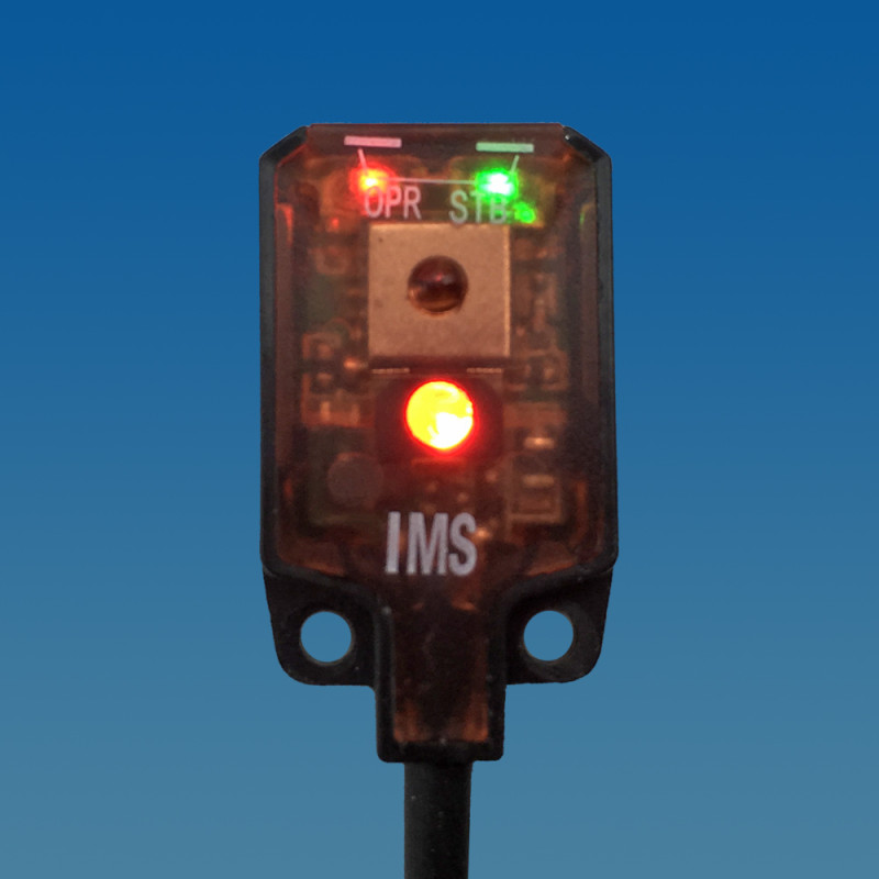 Ultra-small background suppression sensor E3T-BGS20