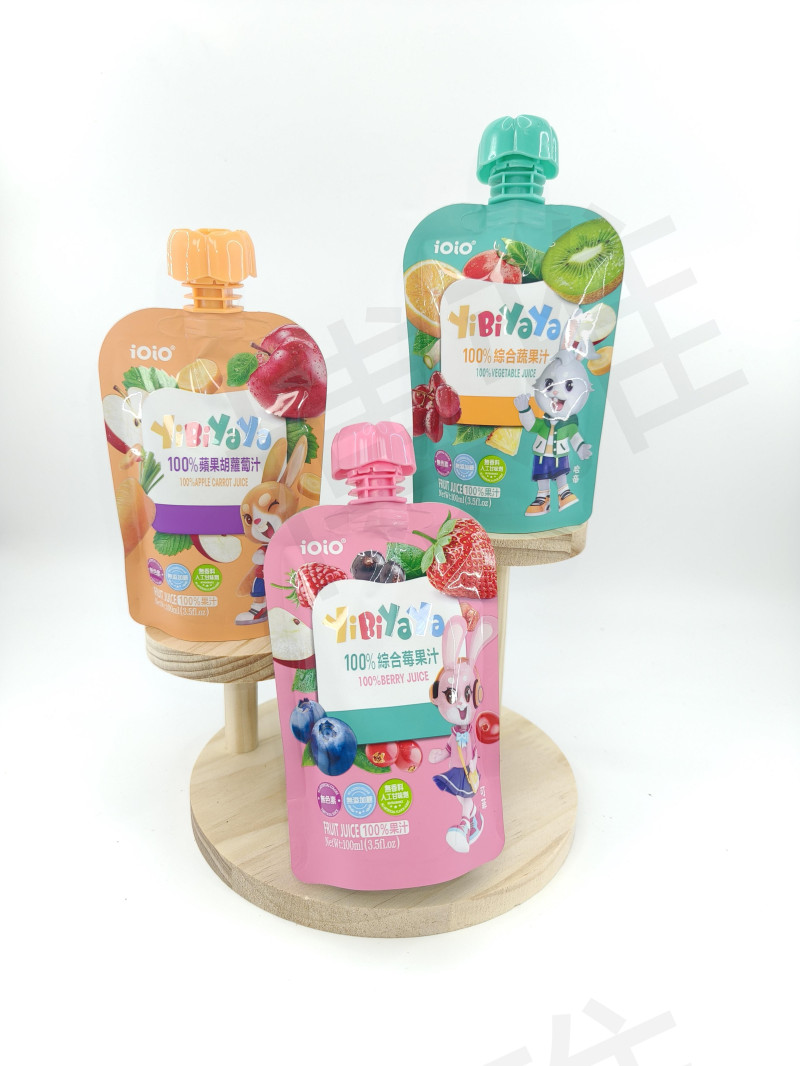 Stand up pouch with big spout