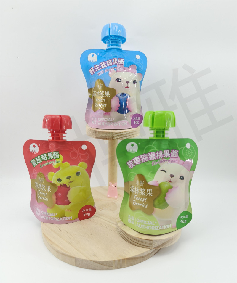 Stand up pouch with big spout