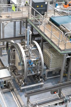 Basket loading and unloading solution