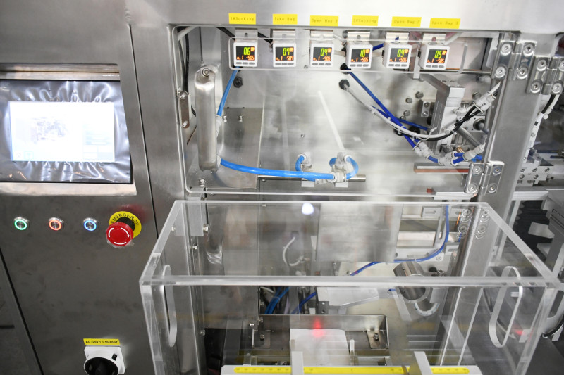 Top Y Foshan Horizontal Packing Machine Manufacturers Price Coffee Beans Granule Premade Zipper Bag
