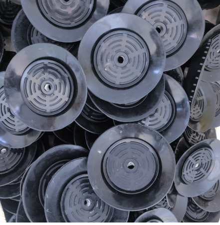 橡胶吸盘 机械手配件气动真空吸盘黑色圆形带螺丝杆吸盘厂家